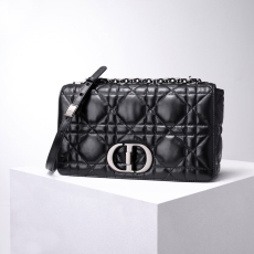 Christian Dior Montaigne Bags